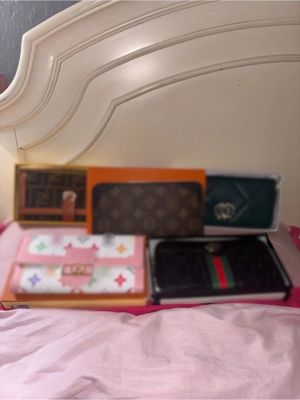 WOMENS LUXURY DES WALLETS